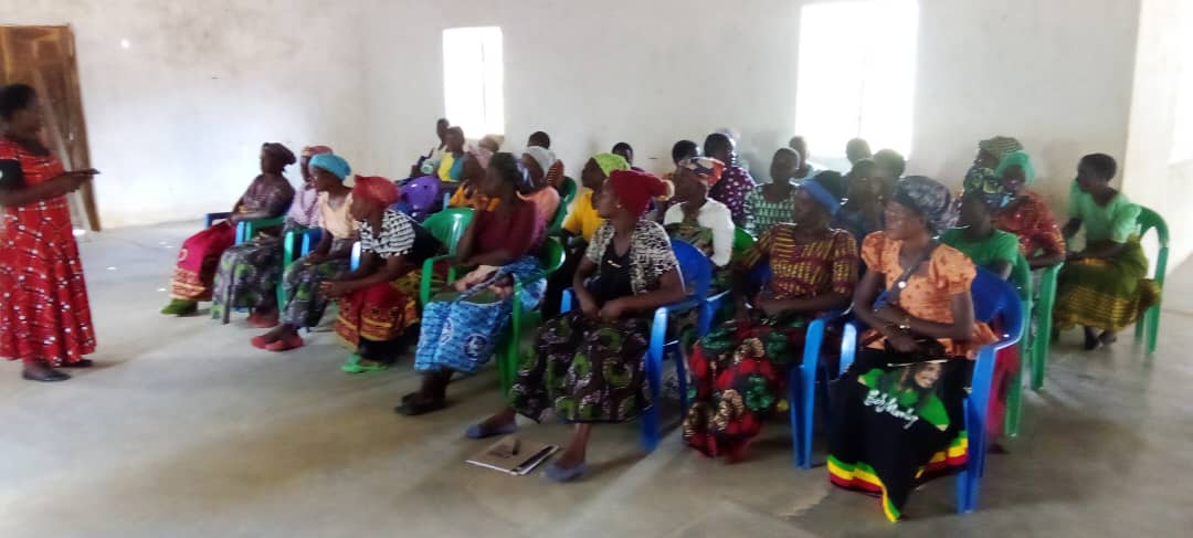 VSL group members after training together with representatives of the Social Welfare Office, Community Development Office and KEYS members.